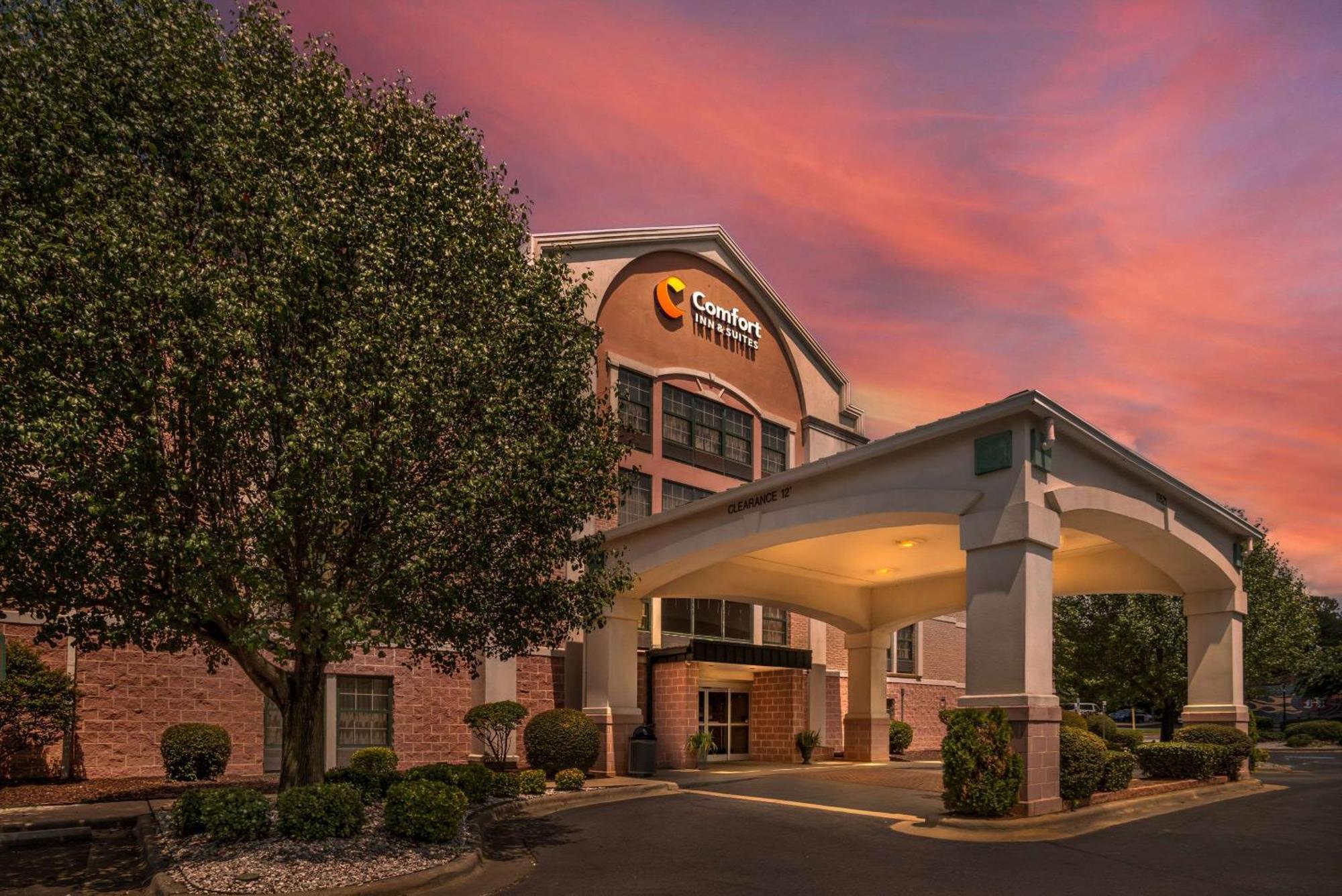 קורנליוס Comfort Inn & Suites Lake Norman מראה חיצוני תמונה