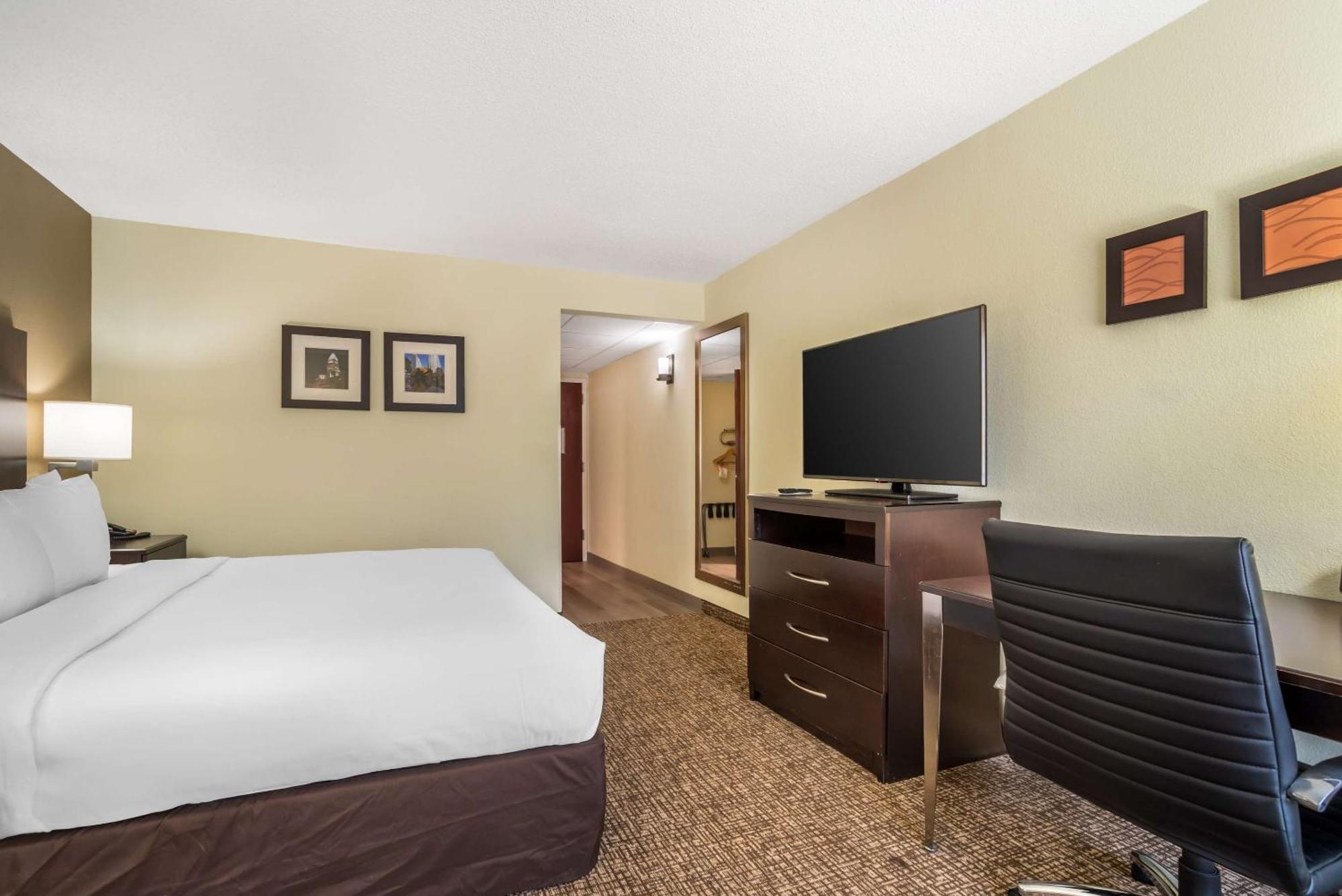 קורנליוס Comfort Inn & Suites Lake Norman מראה חיצוני תמונה